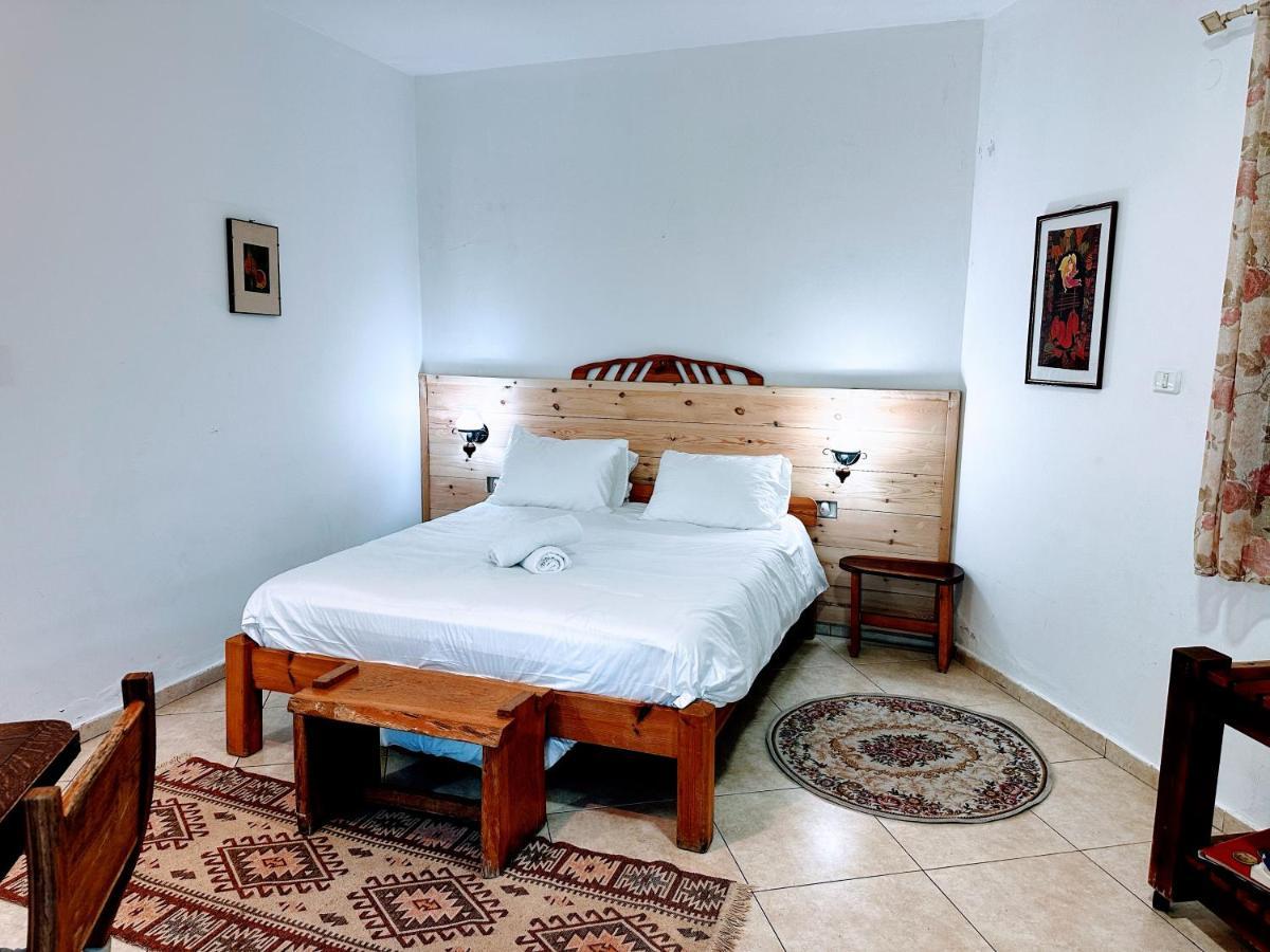 Shir Hachoresh Shomera Extérieur photo